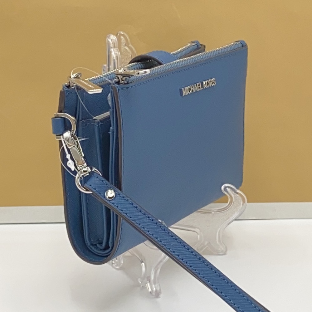 MICHAEL KORS LG DOUBLE ZIP WRISTLET Wallet Teal Color - Picture 4 of 15